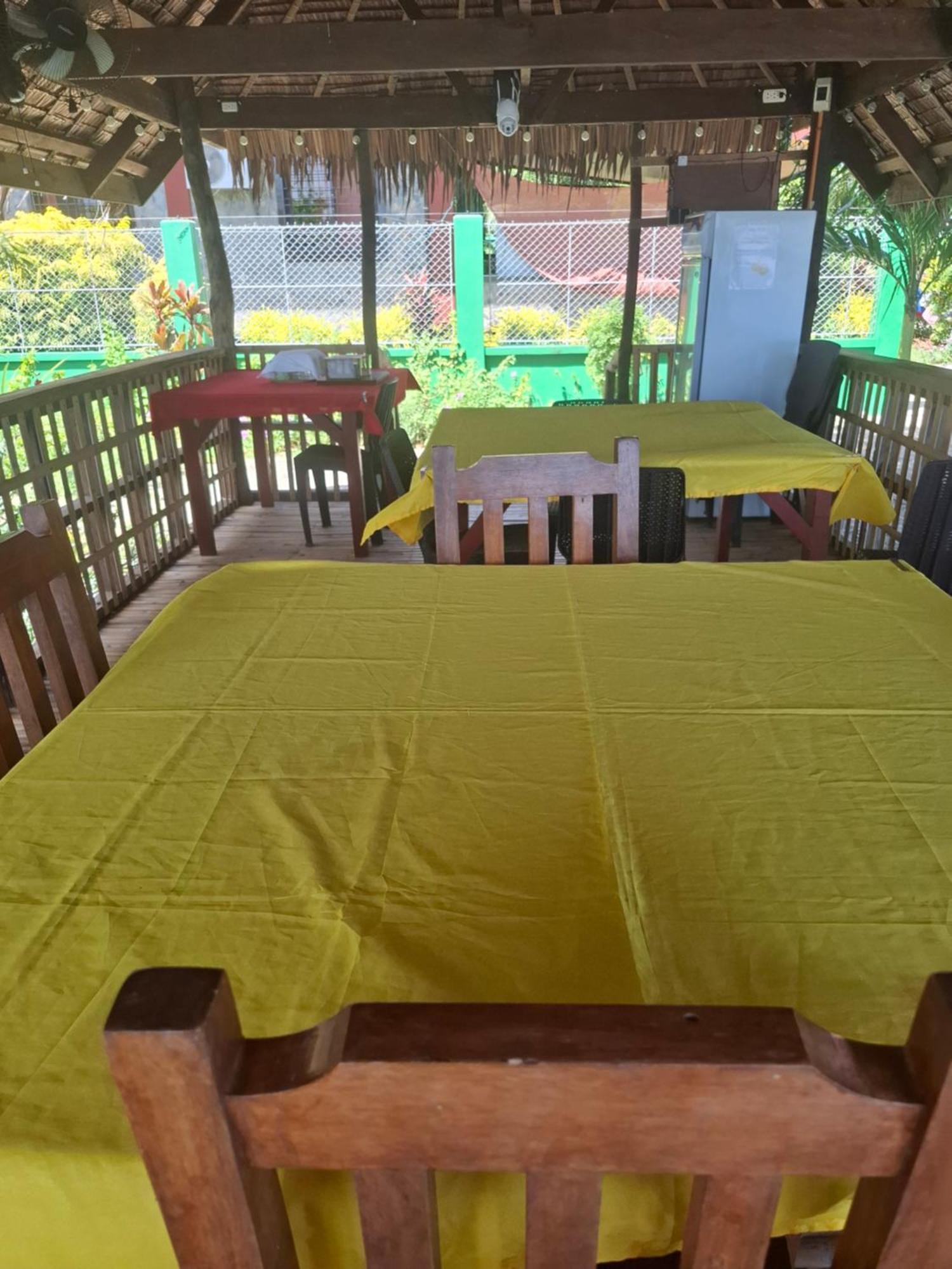 Haus Am Strand Auf Sibuyan Island Nahe Cresta De Gallo - Marevic'S Guesthouse 1 Ohne Klimaanlage Azagra 外观 照片